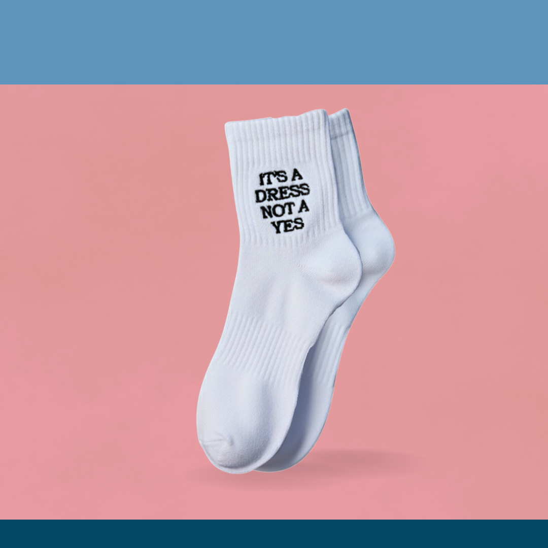 IT‘S A DRESS NOT A YES